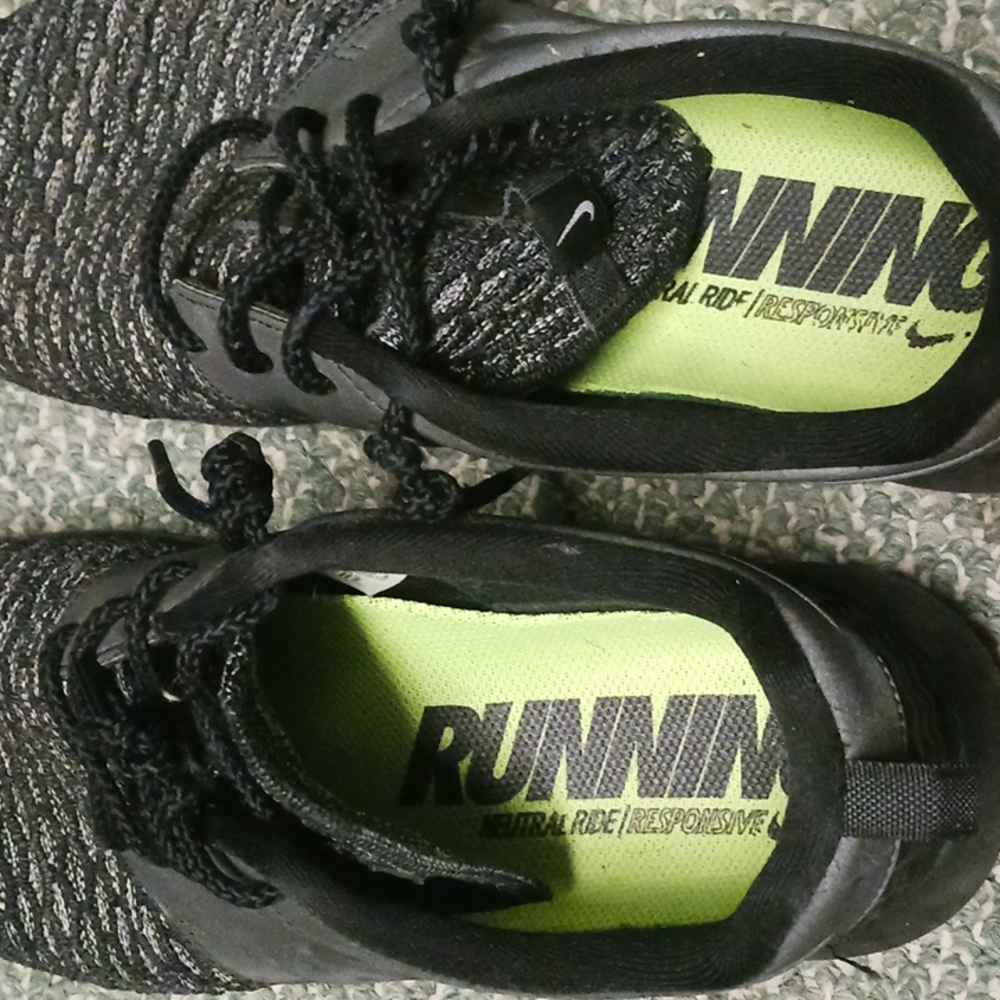 Shoes - Picture 3 of 3